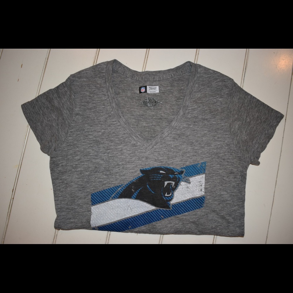 Panthers v-neck